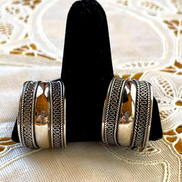Vintage Jewelry - 925 Silver wide hoop earrings tapered hoop, vintage